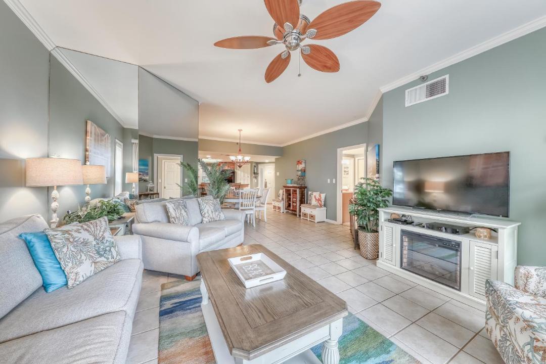 Photo of Livingroom in Palmetto Dunes