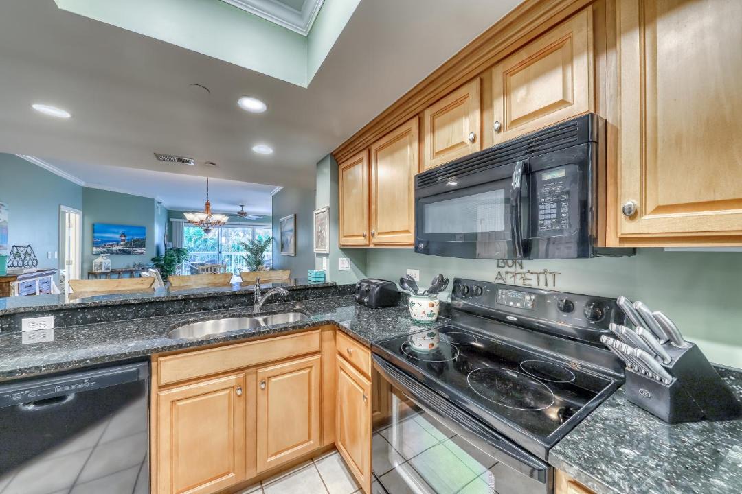Photo of Kitchen in Palmetto Dunes