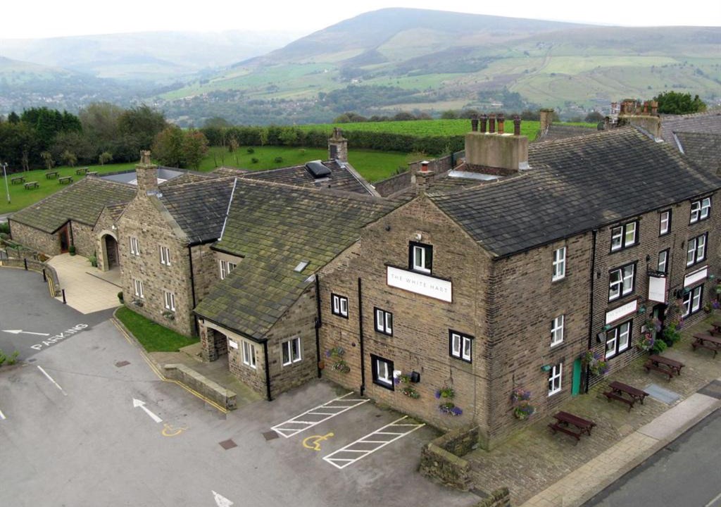 Photo of Others in Saddleworth