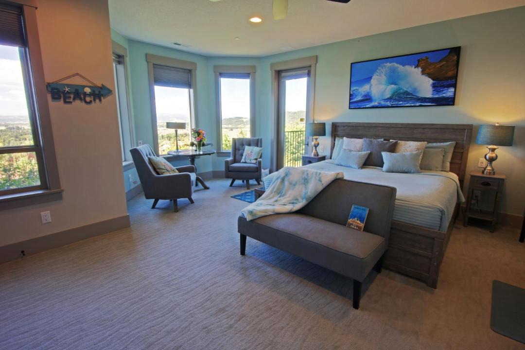 Photo of Others in Amity