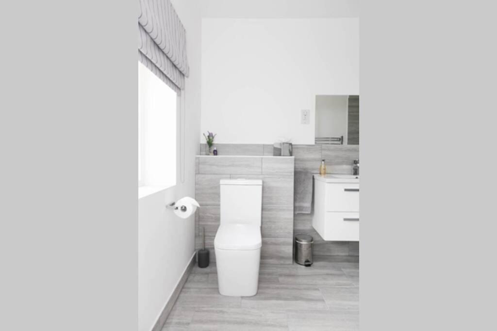 Photo of Bathroom in Blidworth