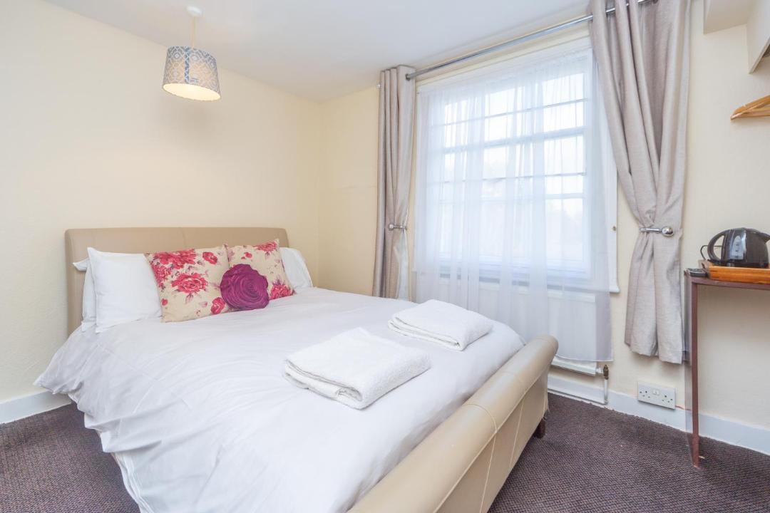 Photo of Others in St. Mark's