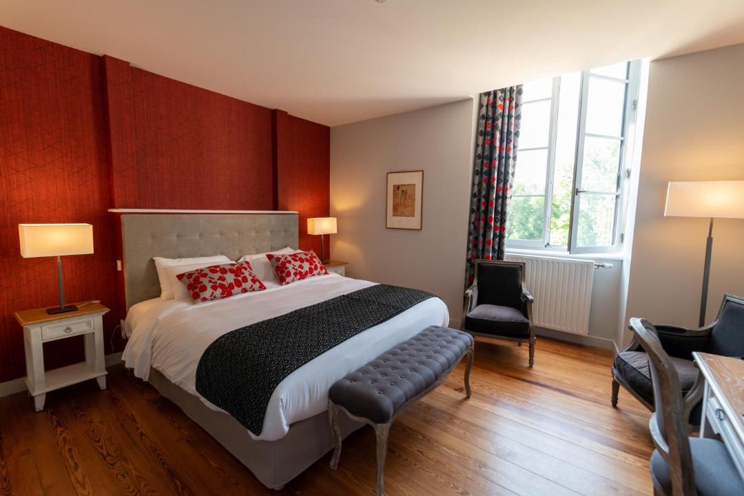 Photo of Others in Maubec