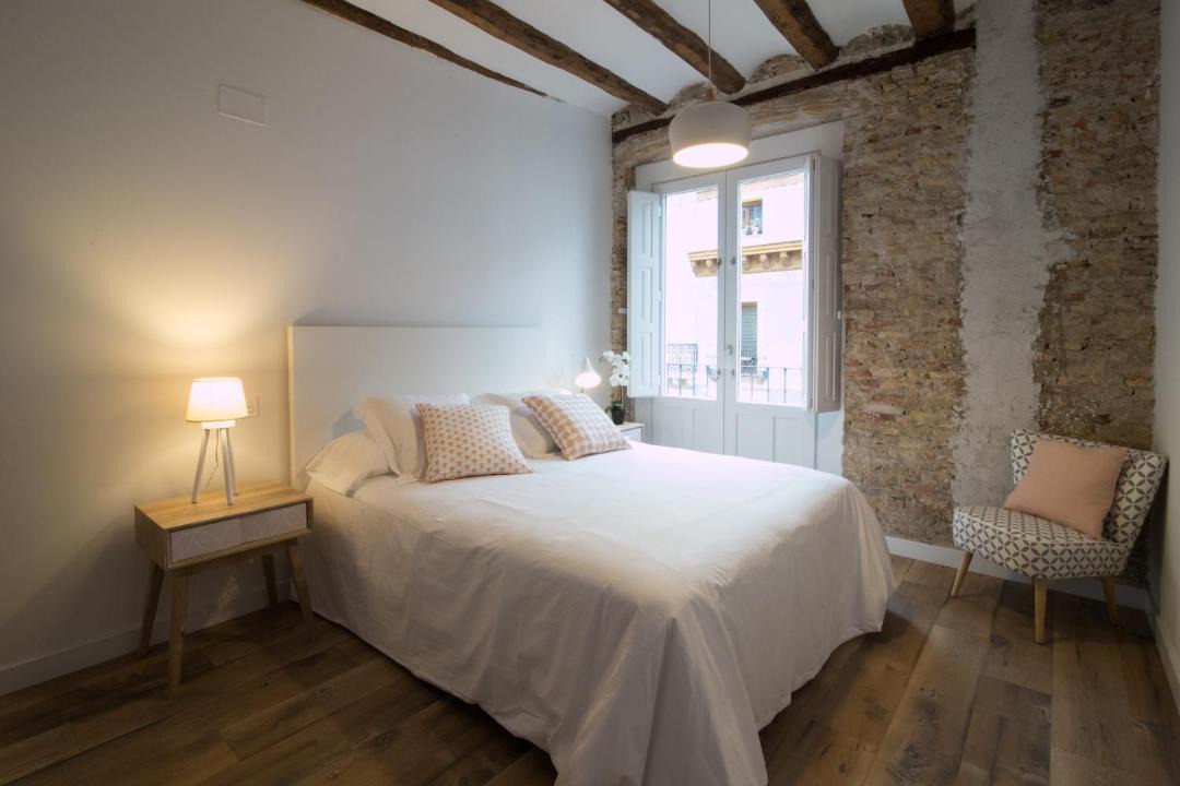 Photo of Bedroom in Zaragoza Old Town