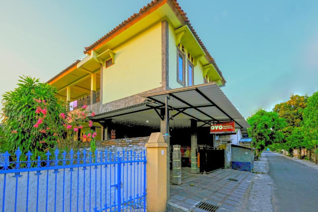 Photo of Buildings in Mataram