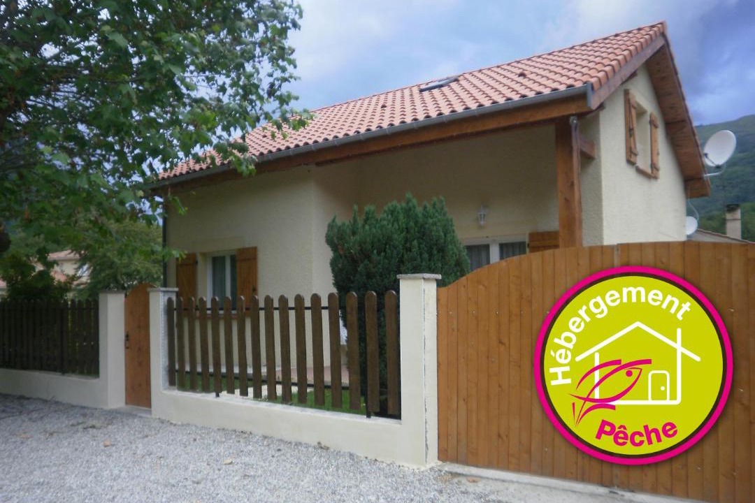 Photo of Buildings in Bompas