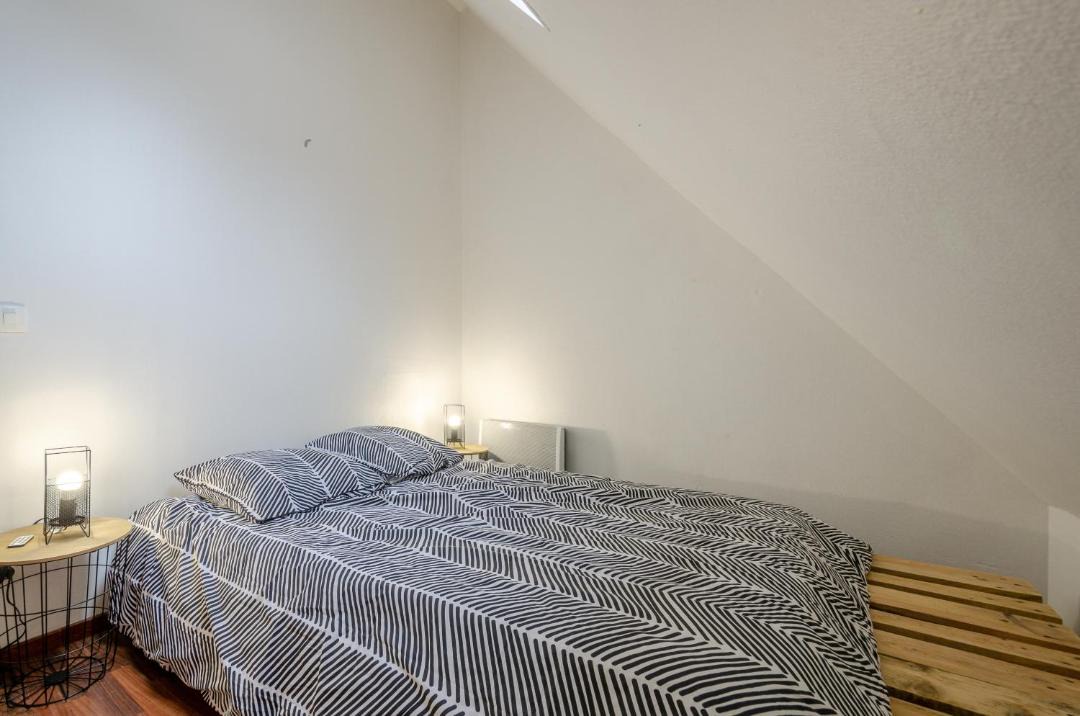 Photo of Bedroom in Etampes