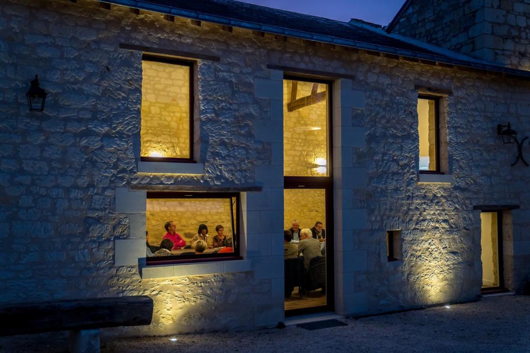 Photo of Others in Rou-Marson