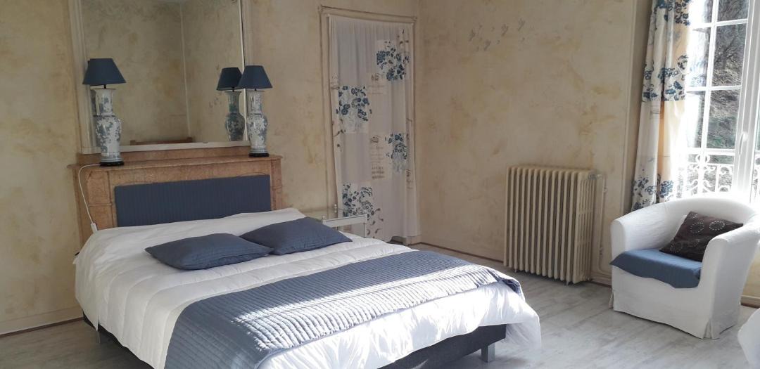 Photo of Bedroom in Ax-les-Thermes