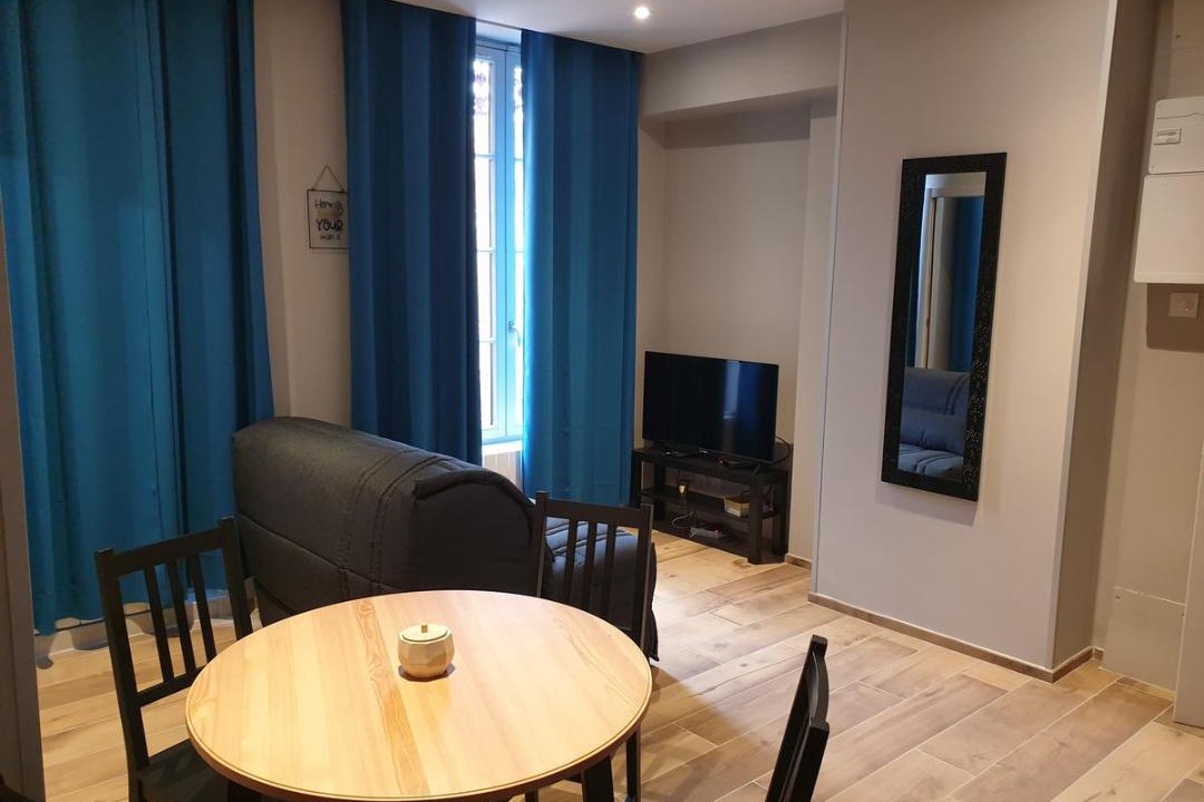 Photo of Livingroom in 2nd Arrondissement