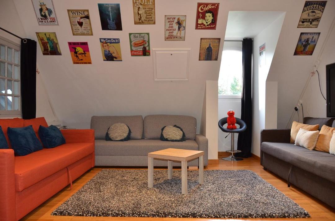 Photo of Livingroom in Saint-Martin-des-Champs