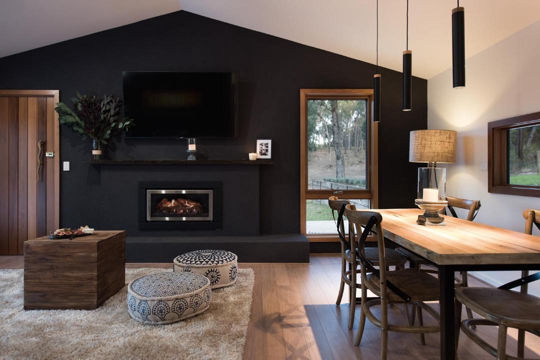 Photo of Others in Hepburn