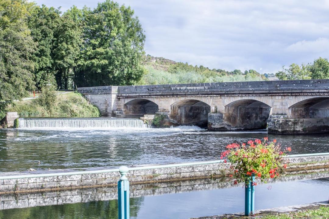 Photo of Others in Escolives-Sainte-Camille