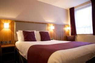 Photo of Others in Frognal and Fitzjohns