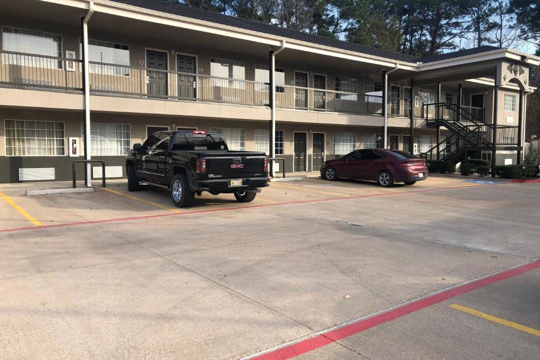 Photo of Others in Diboll