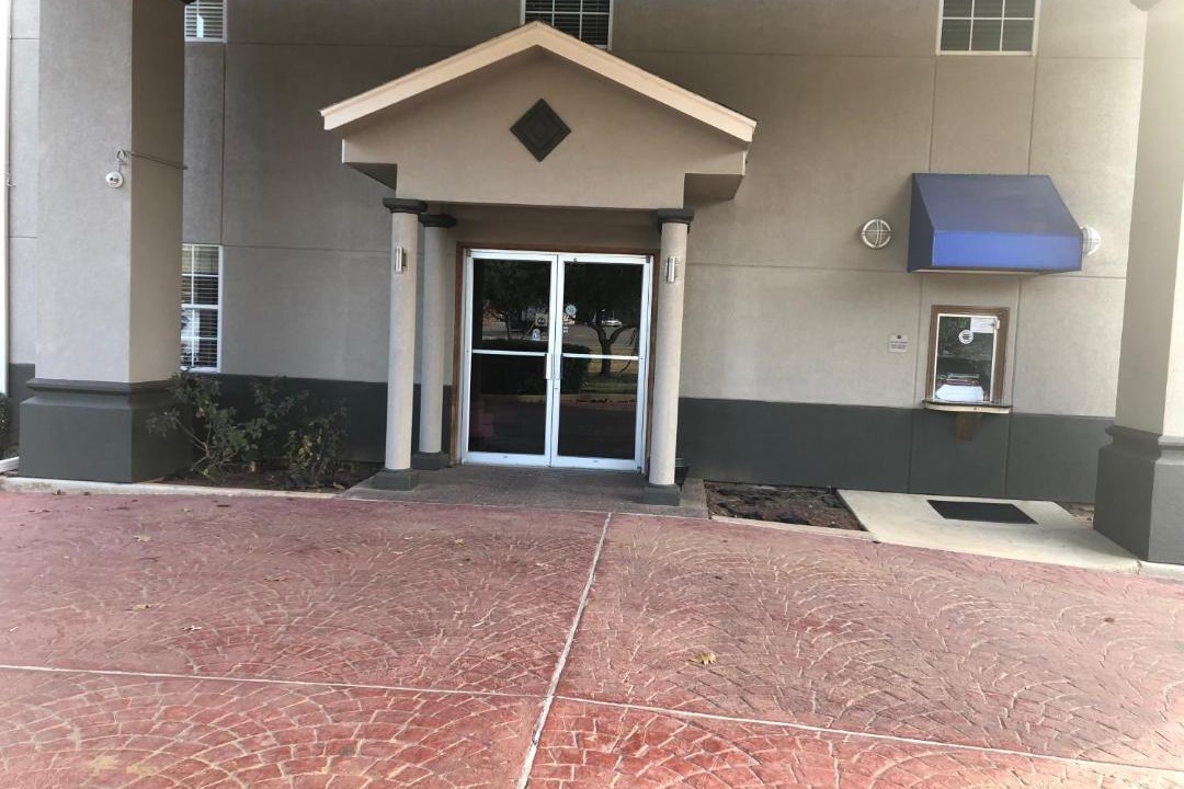 Photo of Others in Diboll