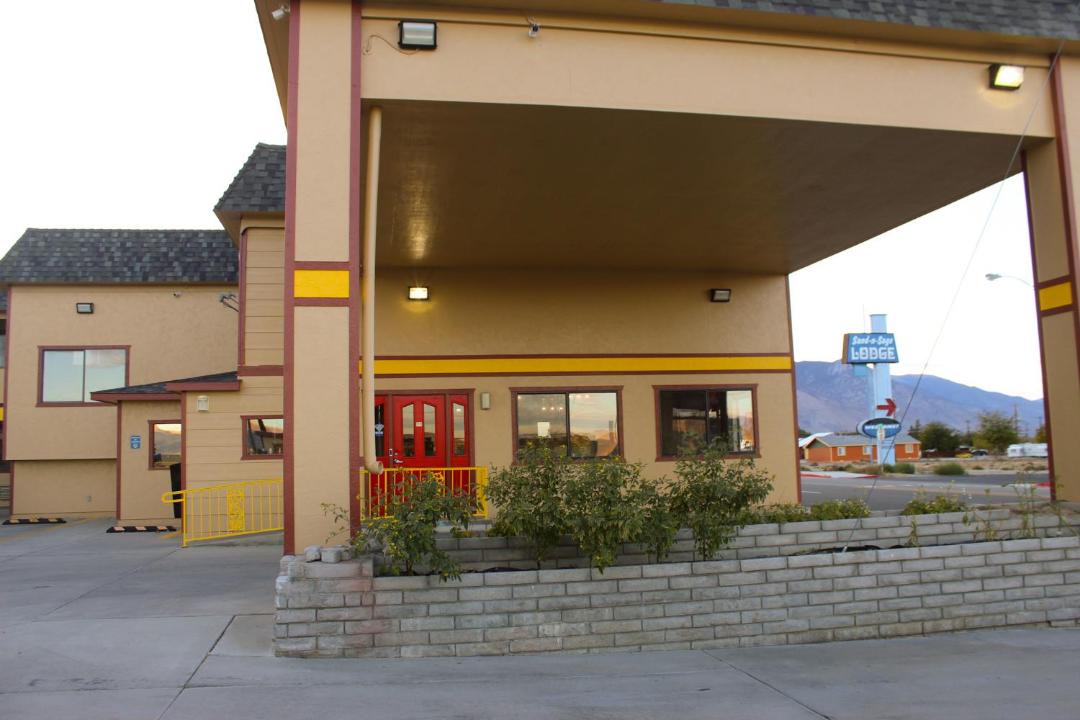 Photo of Others in Hawthorne