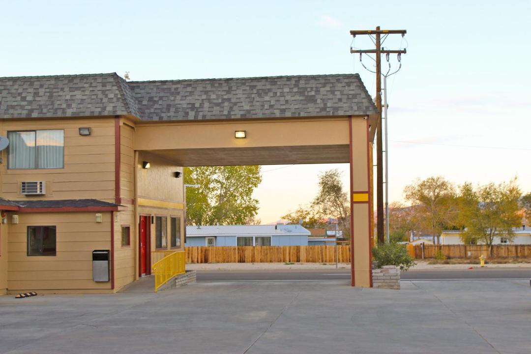 Photo of Others in Hawthorne