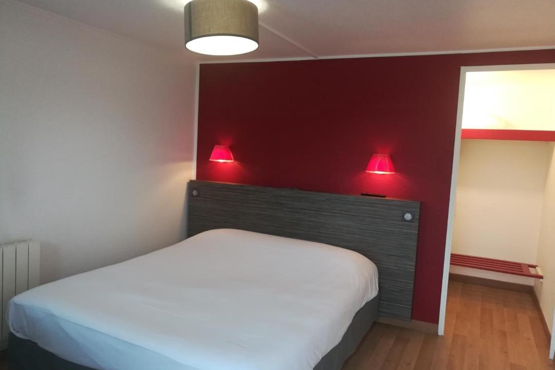 Photo of Bedroom in Saint-Etienne-du-Rouvray