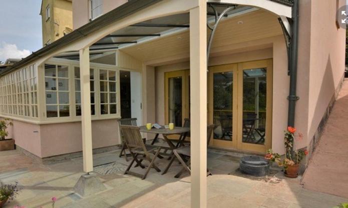 Photo of Patio Balcony in Lyme Regis