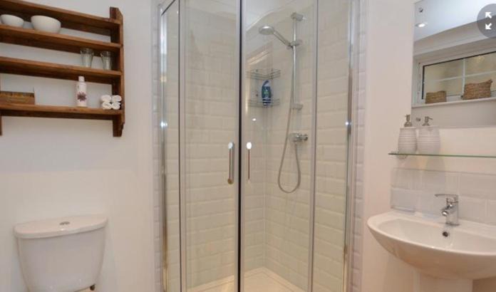 Photo of Bathroom in Lyme Regis