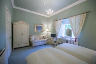 Photo of Others in Livingston