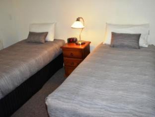 Photo of Others in Redland Bay