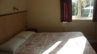 Photo of Others in Horley