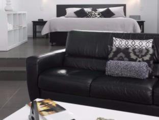 Photo of Others in Port Campbell