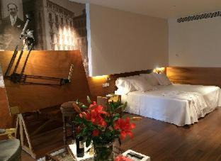 Photo of Bedroom in Pamplona City Centre