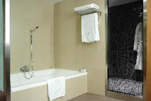 Photo of Bathroom in Pamplona City Centre