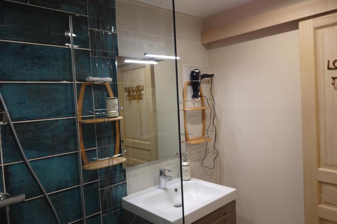 Photo of Bathroom in Dompierre-sur-Authie