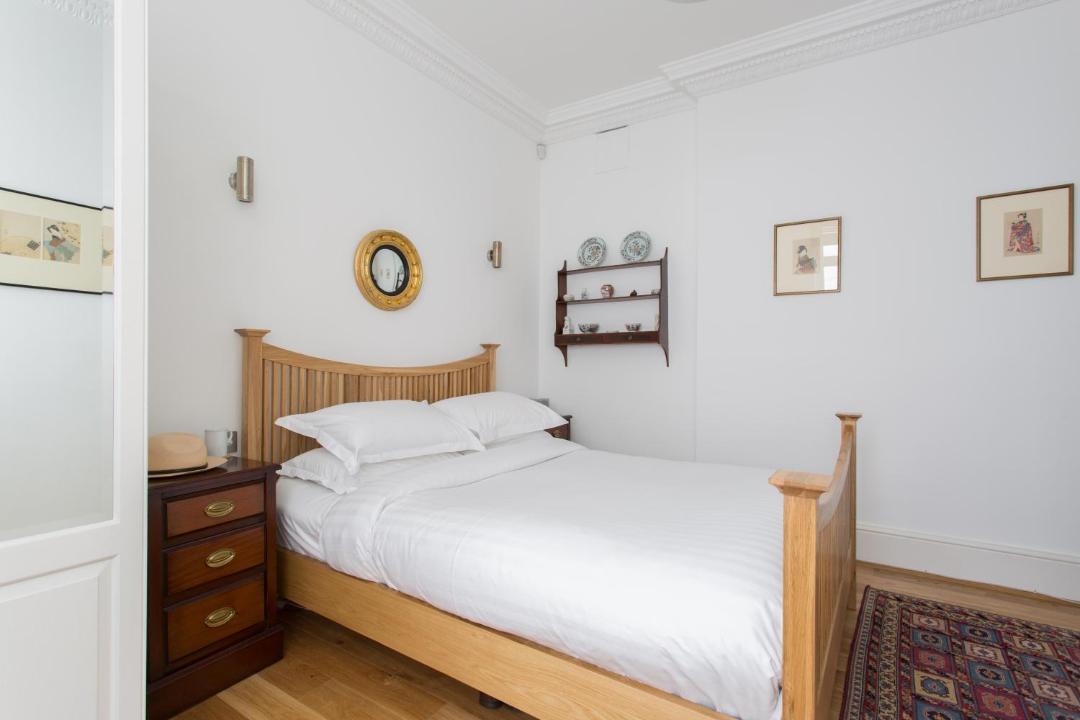 Photo of Bedroom in Pembridge