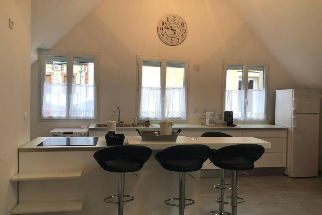 Photo of Livingroom in Ay