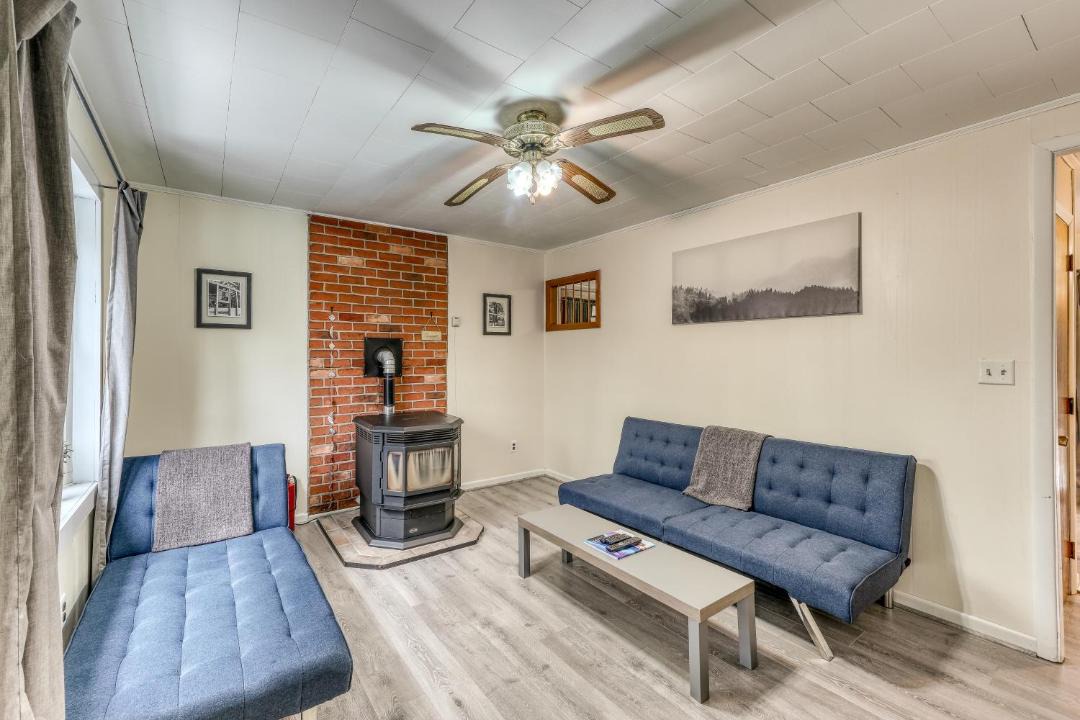 Photo of Others in East Haven  Rutland County