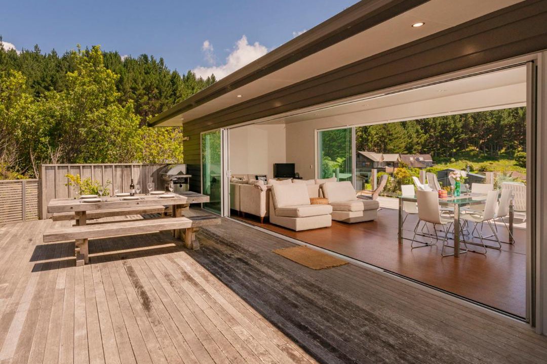 Photo of Patio Balcony in Opito Bay