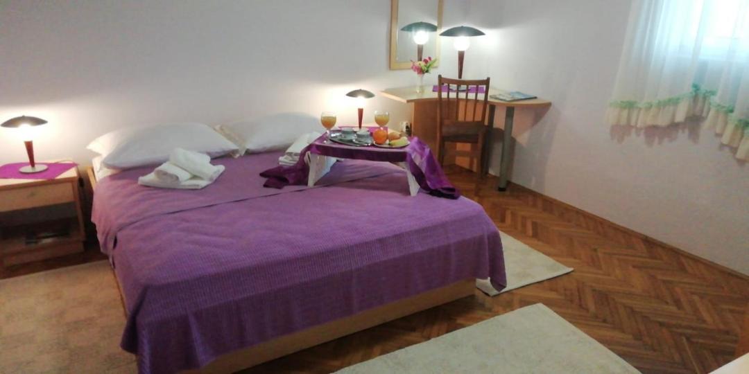 Photo of Bedroom in Lukoran