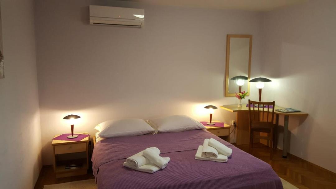 Photo of Bedroom in Lukoran