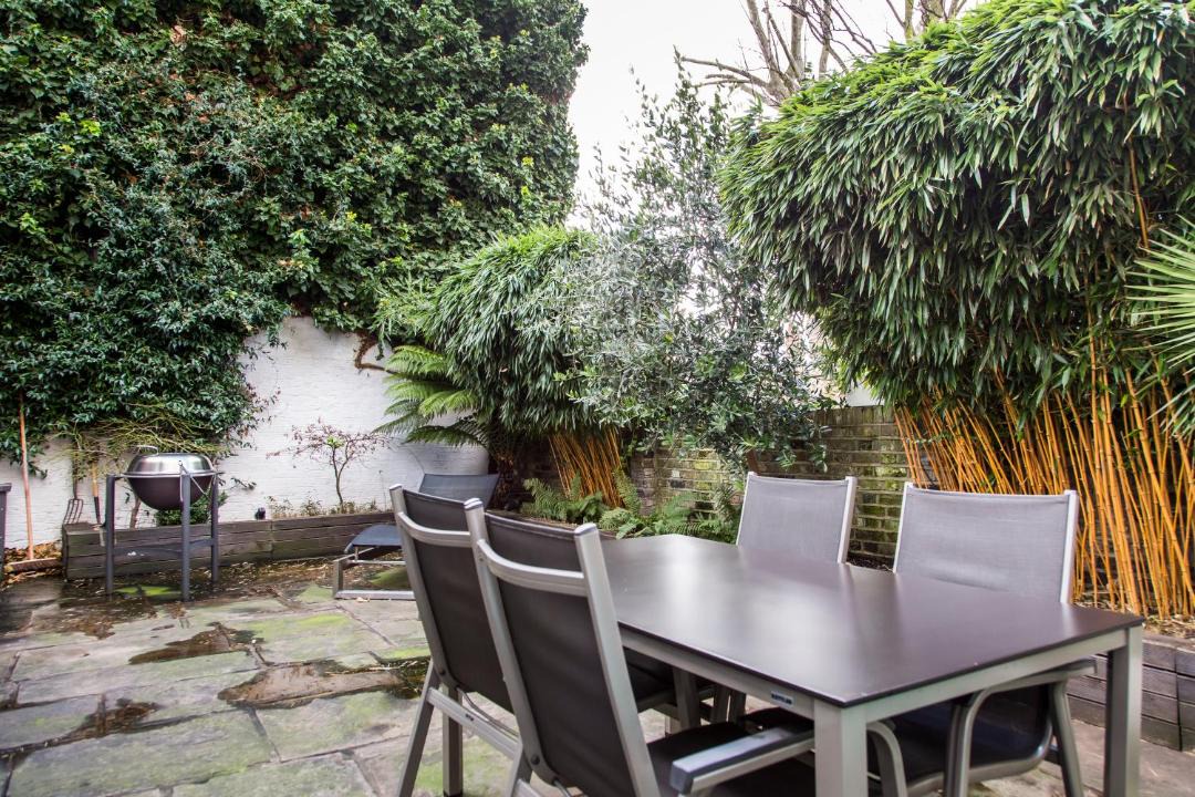 Photo of Others in Angel