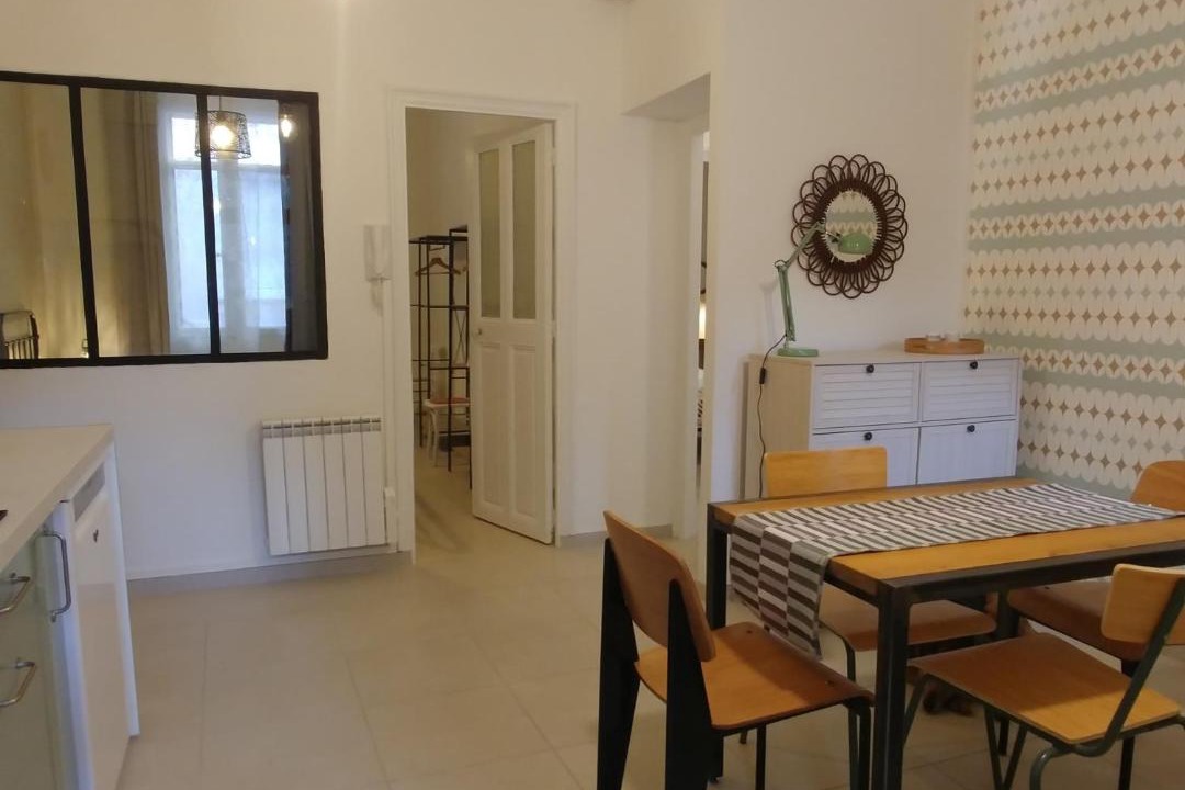 Photo of Livingroom in Convention