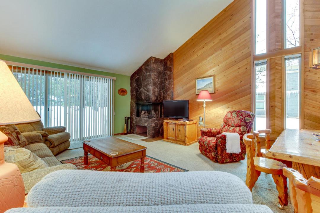 Photo of Livingroom in Sunriver