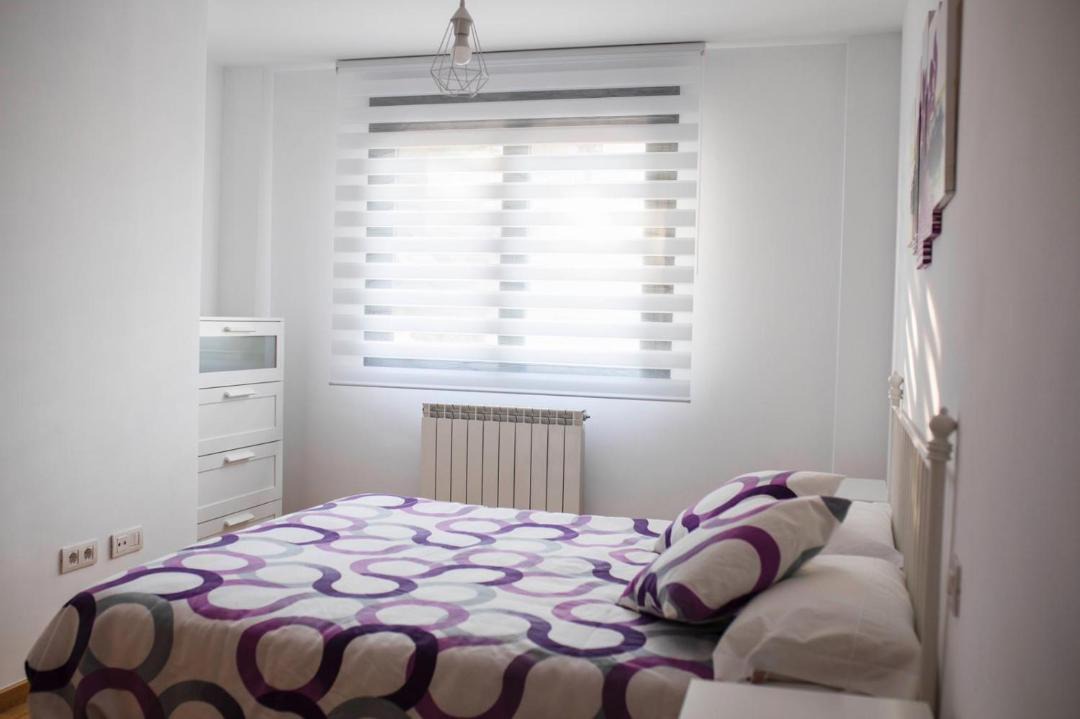 Photo of Bedroom in La Puebla de Alfinden