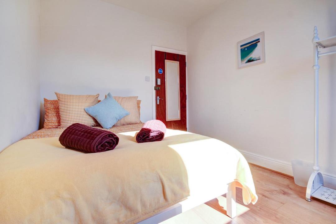 Photo of Bedroom in Oadby