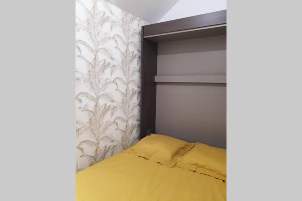 Photo of Bedroom in Nord-Saint-Martin