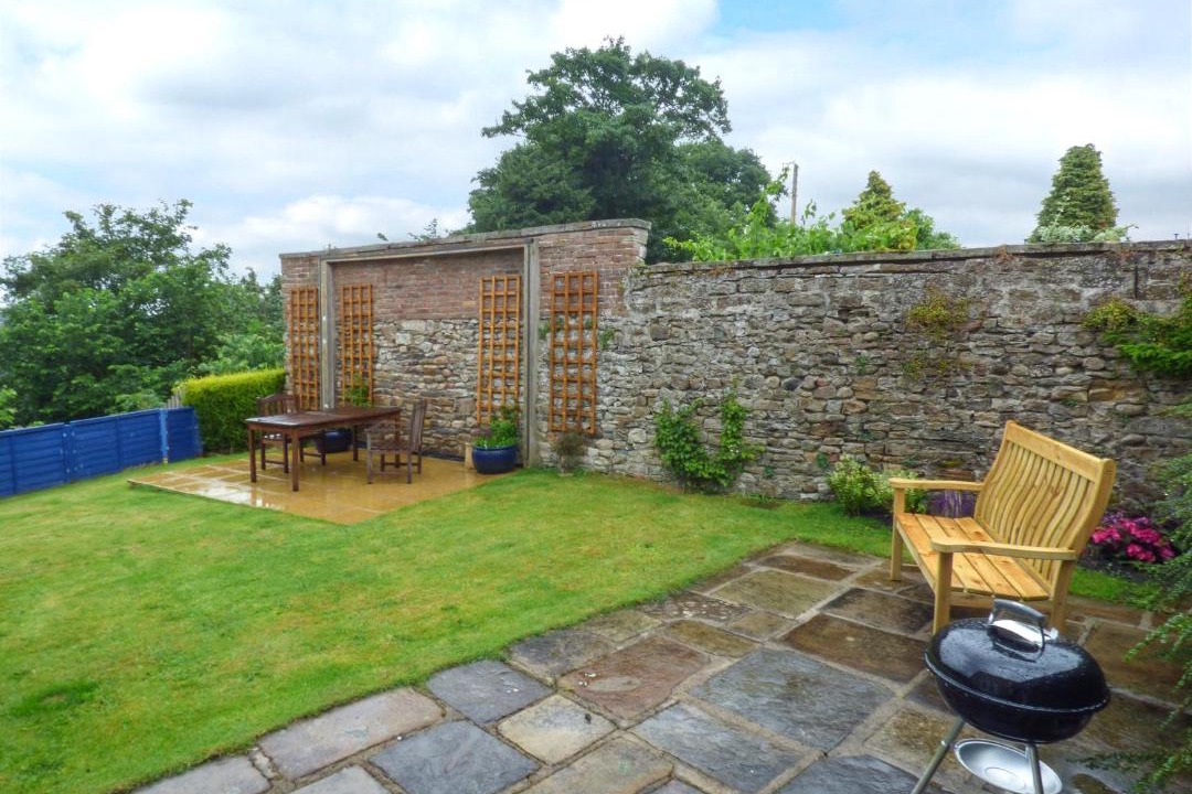 Photo of Others in Ovington