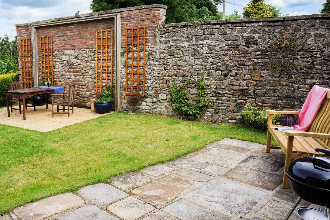 Photo of Others in Ovington