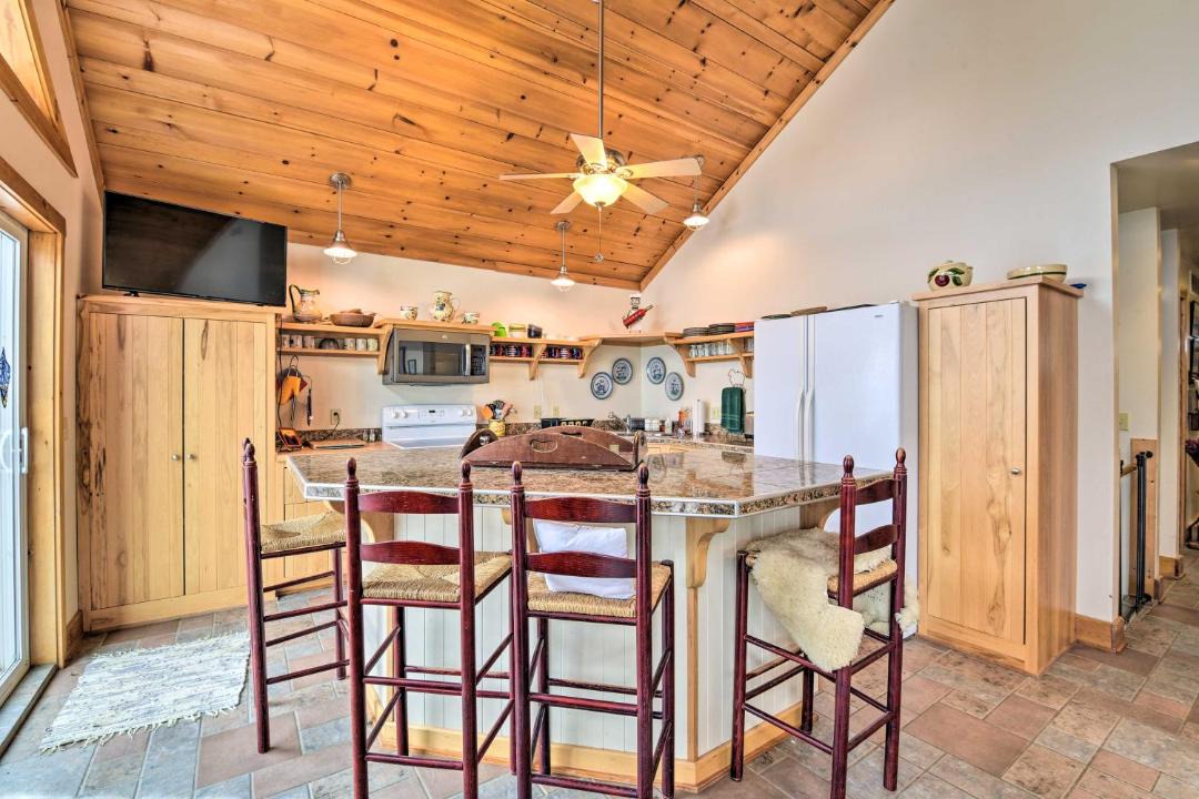 Photo of Kitchen in Delton