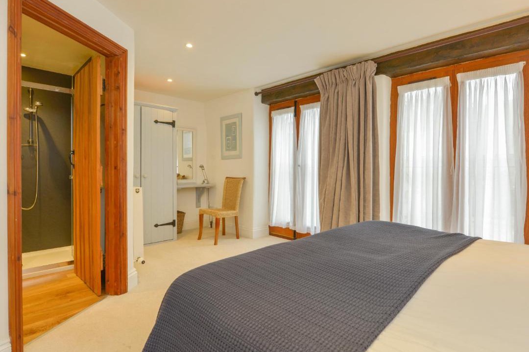 Photo of Others in Kingsbridge