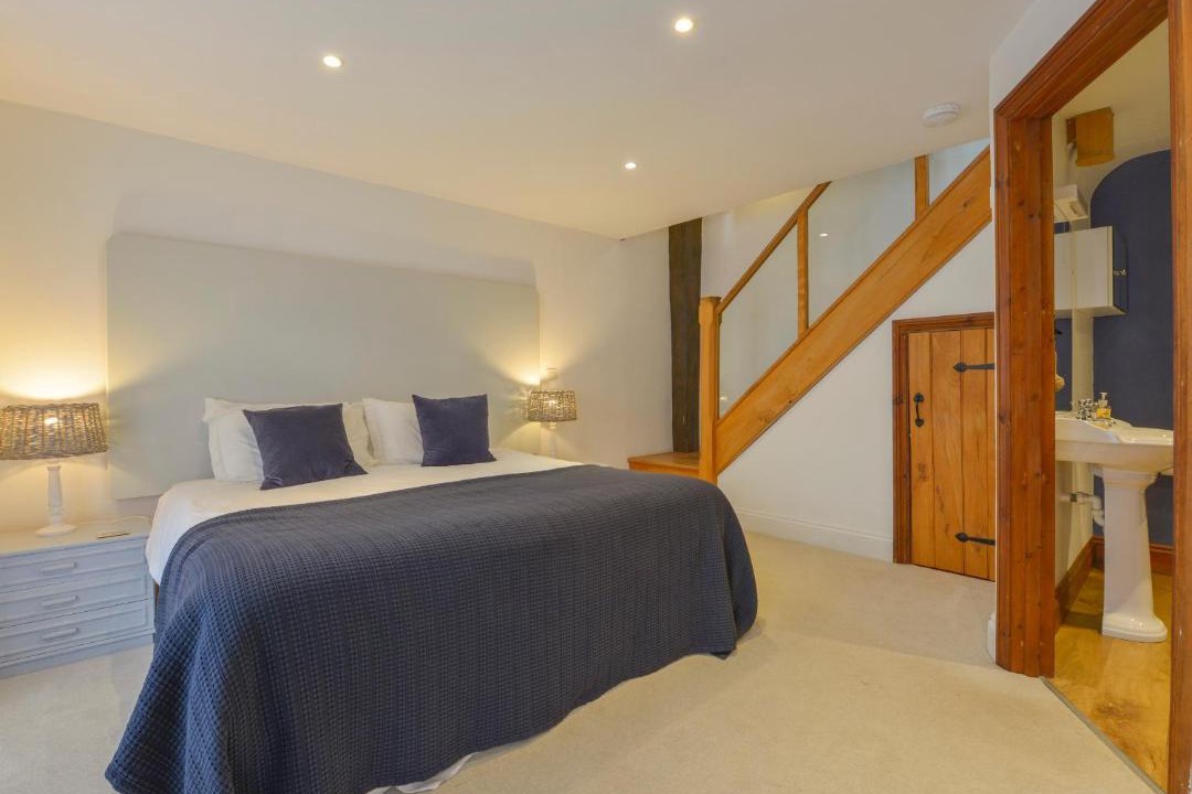 Photo of Others in Kingsbridge