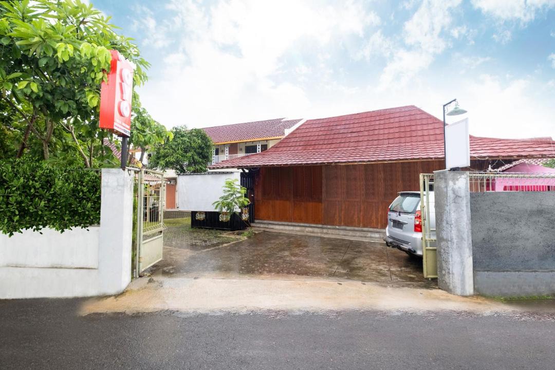 Photo of Buildings in Pogung Lor